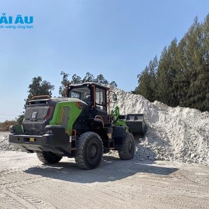 Alternative view of Máy Xúc Lật Điện Liugong 838TE